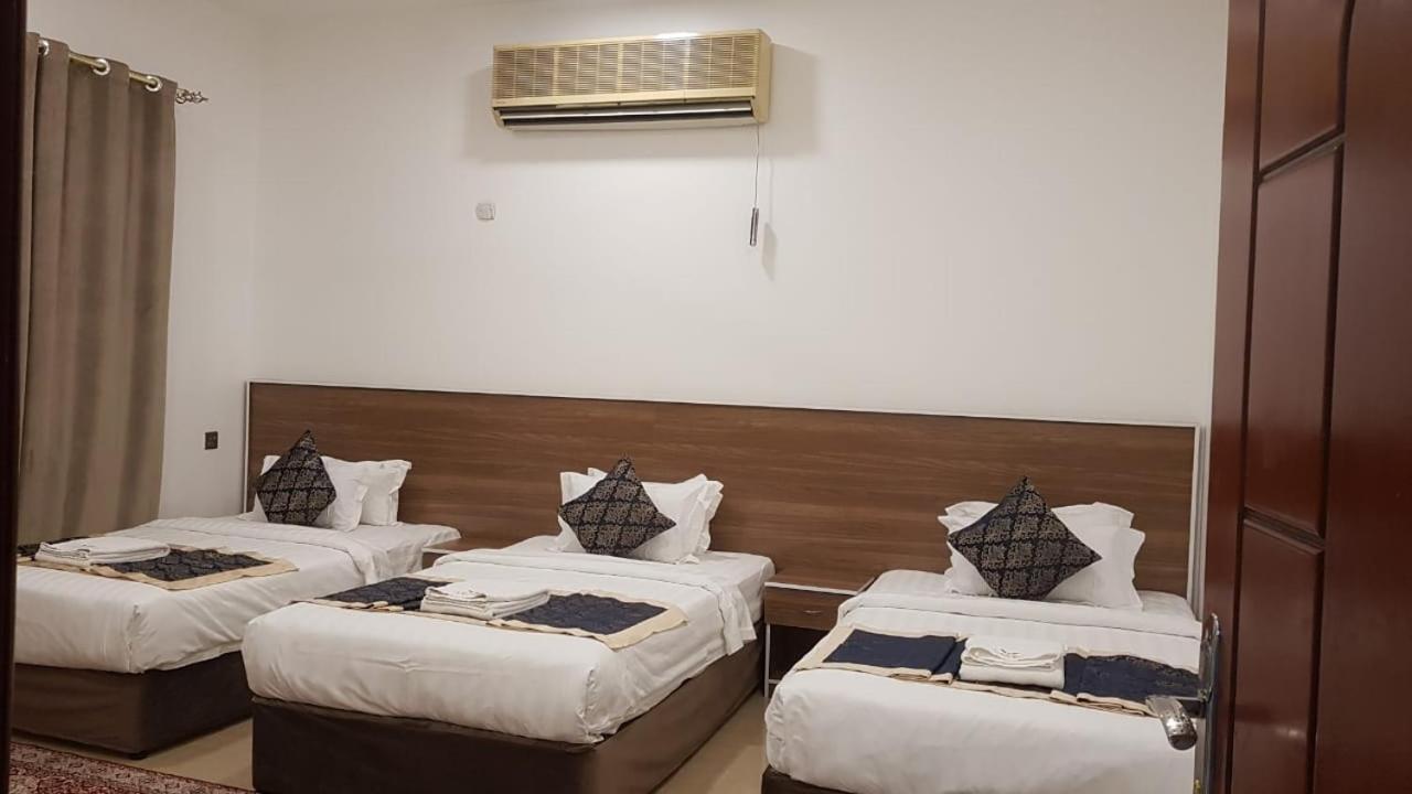 Orient Apartments Nizva Dış mekan fotoğraf